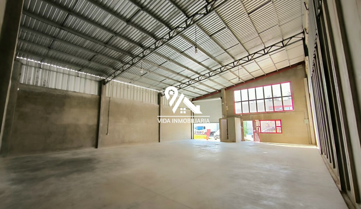 Bodega en Quetzaltenango final de la Esperanza 3