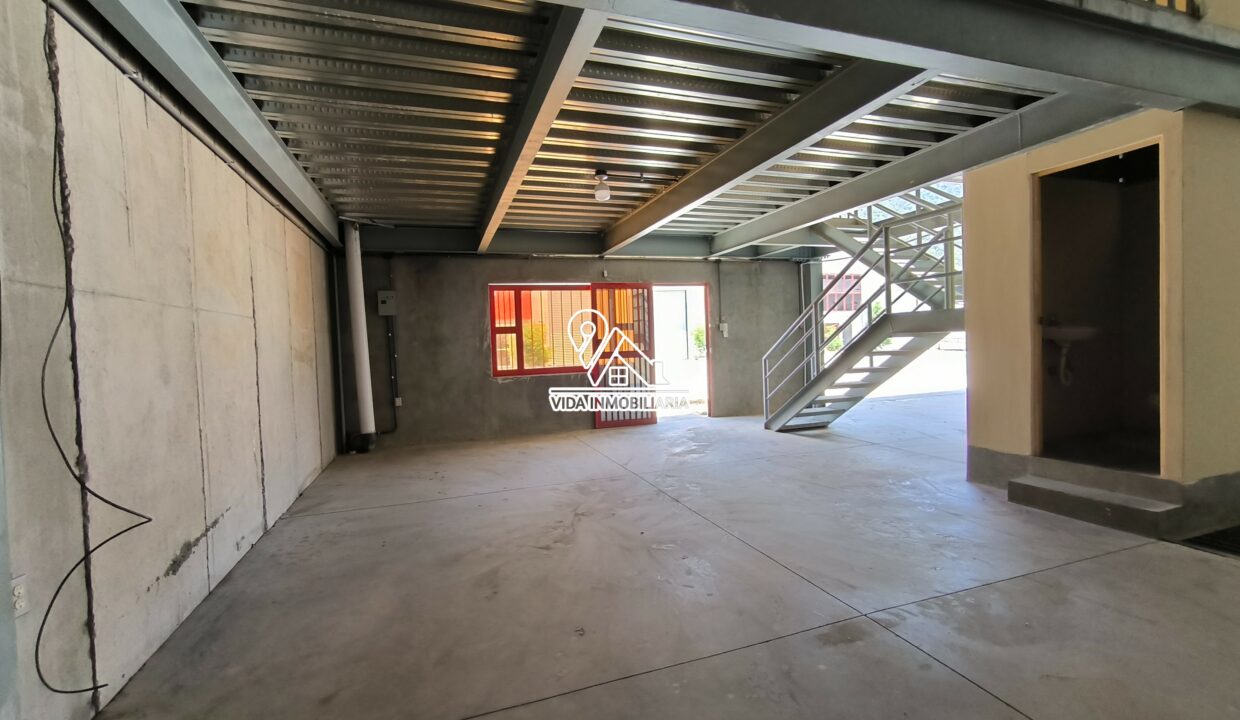 Ofi bodega en Quetzaltenango 304 m2 5