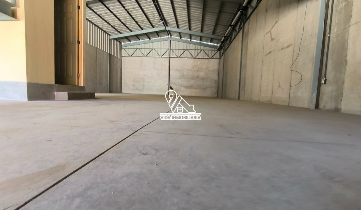 Ofi bodega en Quetzaltenango 304 m2 6