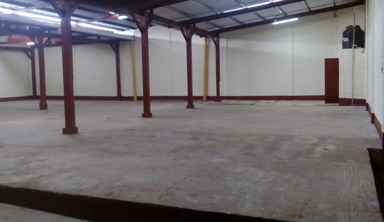 Bodega en Quetzaltenango 420 m2 comercial 4
