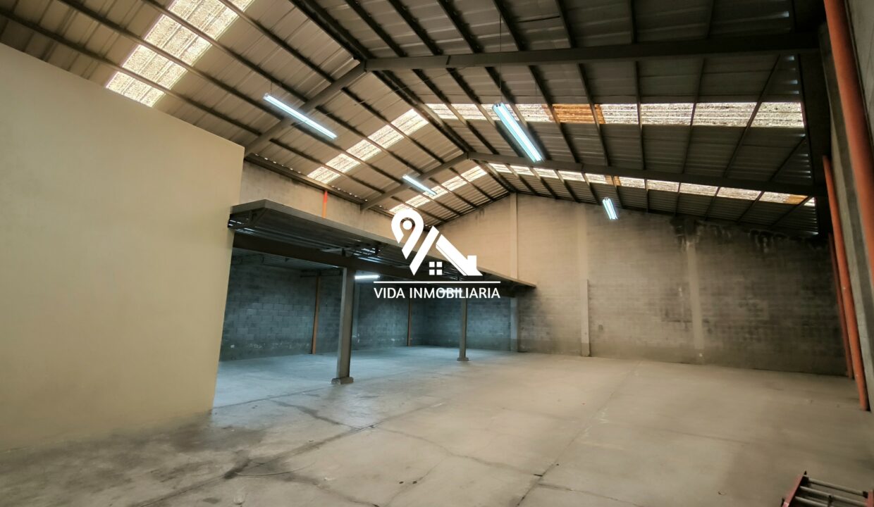 Bodega en Quetzaltenaango 486 m2 1
