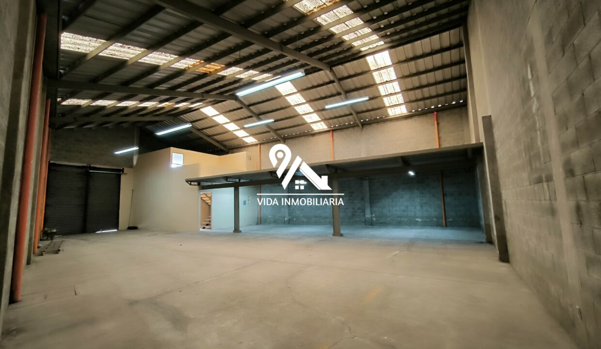 Bodega en Quetzaltenaango 486 m2 2