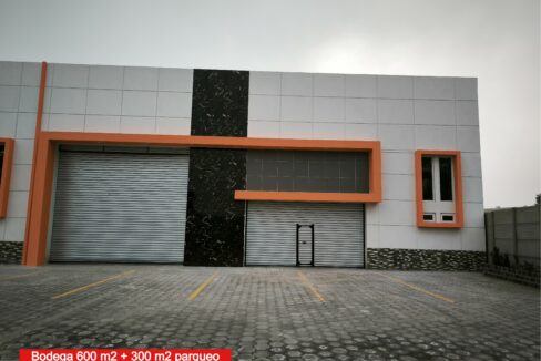 Bodega de 600 + 300 m2 en Quetzaltenango 1