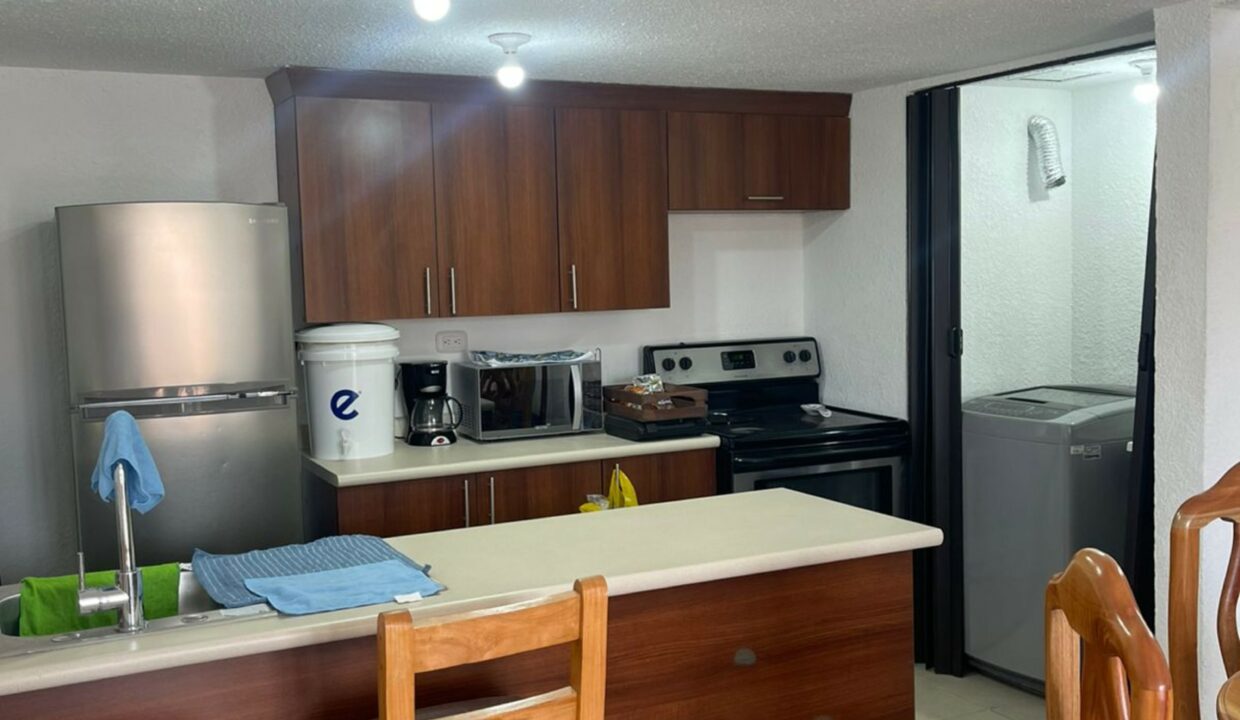 Apartamento amueblado en Xela cerca de U Mariano Galvez 3