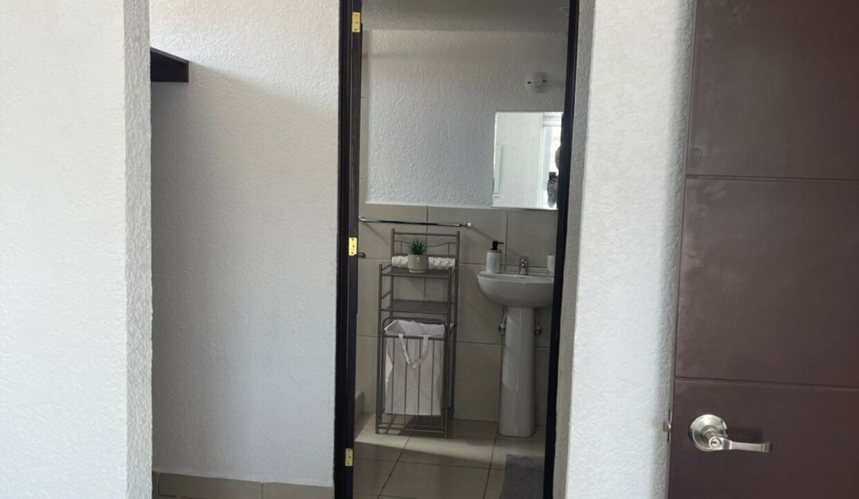 Apartamento amueblado en Xela cerca de U Mariano Galvez 6