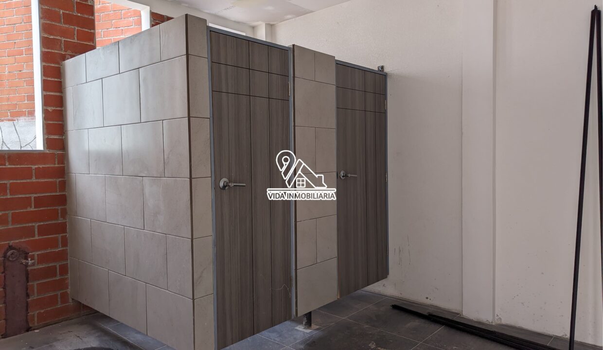 Bodega en Quetzaltenango 840 + 120 m2 5