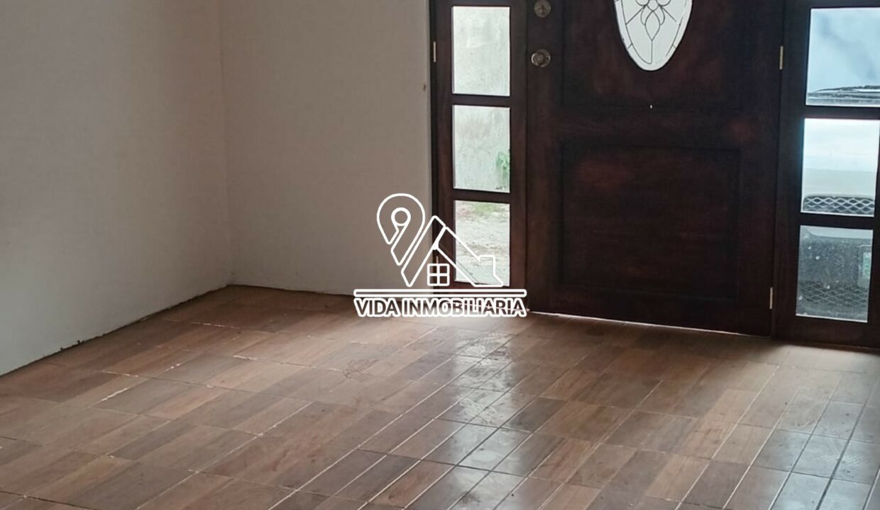 Casa en venta en Xela, cerca del parque central 2