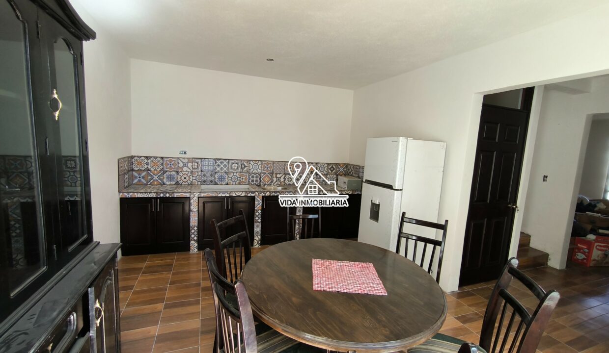 Casa en venta en Xela, cerca del parque central 4